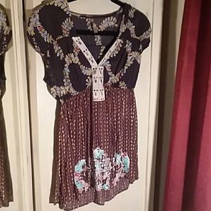 BUNDLE 5 FOR $20 Free People top: small